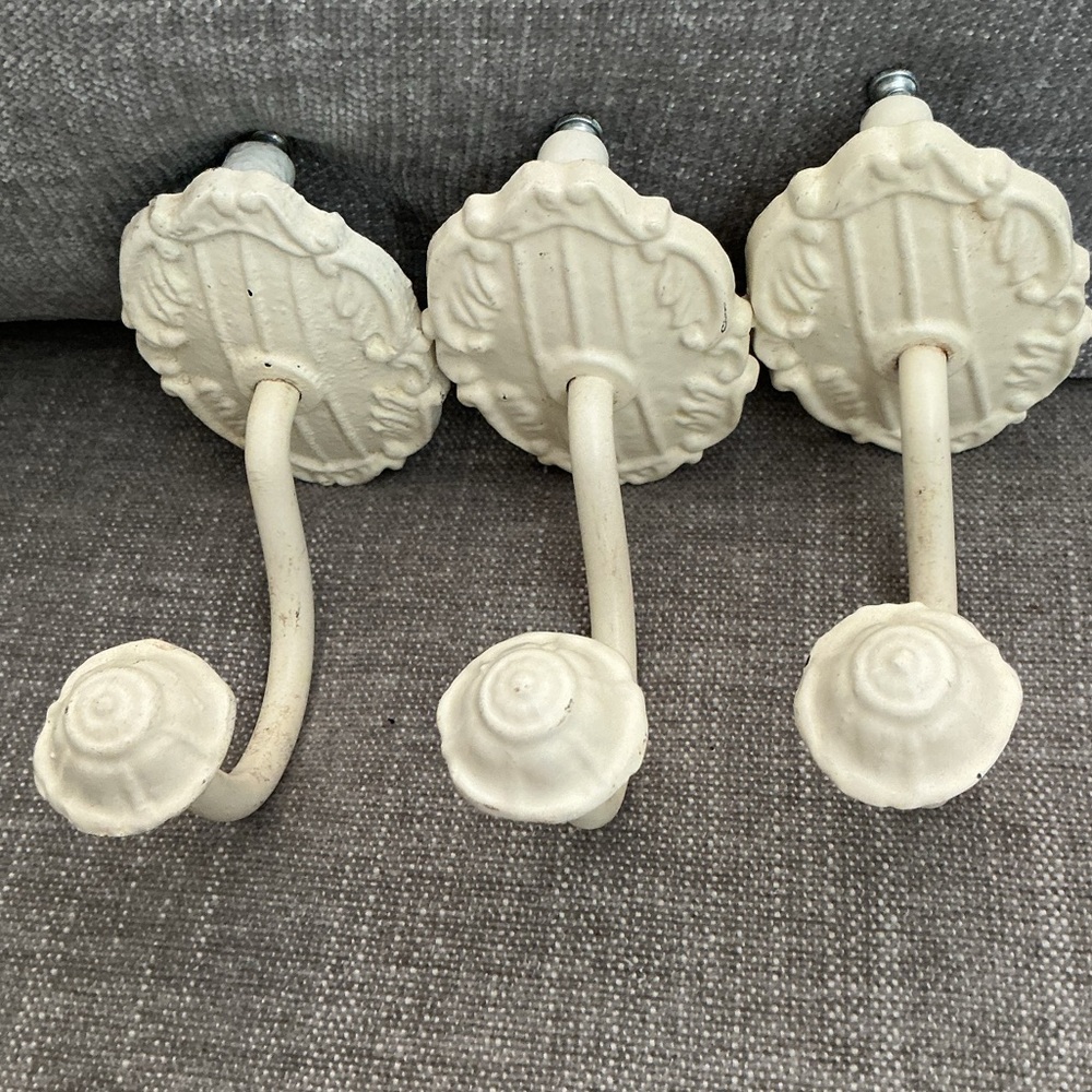 White cast iron wall hooks Set of 3